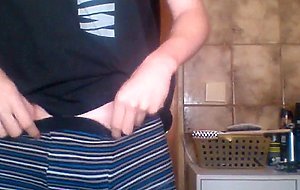 German Amateur Guy Quick Jerk Session With Cum