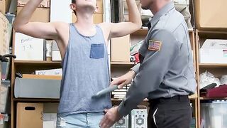 SayUncleNetwork.com - Officer catches young thief and delivers bareback pounding to t