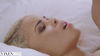 VIXEN Sexy Nympho Can't Help Fucking Her Psychiatrist