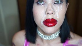 Bimbo Dick Sucking Gets Massive Facial