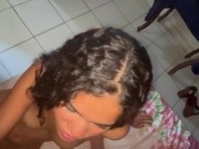 Namorada NOOVINHA magrinha de 18 anos depois de chegar de festa quer me chupar