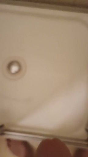 Cumming Shower