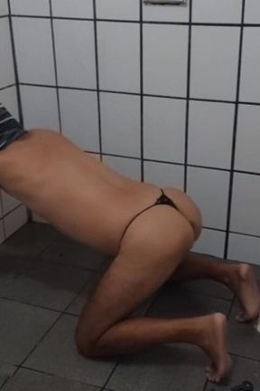 Ladysilva Doing a Show in Her Panties in the Bathroom