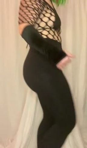 Sensual curvy PAWG w perfect tits and a huge ass trashy seductive striptease, velvet and fishnets