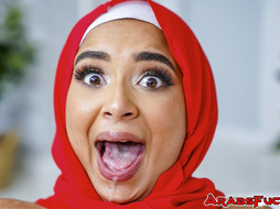 Dude is excited to finally fuck his hijab babe girlfriend Babi Star