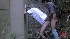 cruising help a friend in the woods