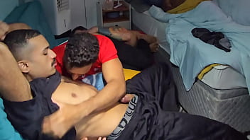 Putaria dos nativos, surubada dos dotados com muito leite e mete&ccedil_&atilde_o
