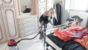 Cleaning in old black socks AVI (1920x1080) FHD