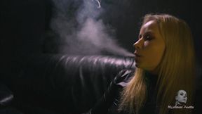 Smoking lady in black 4K MP4