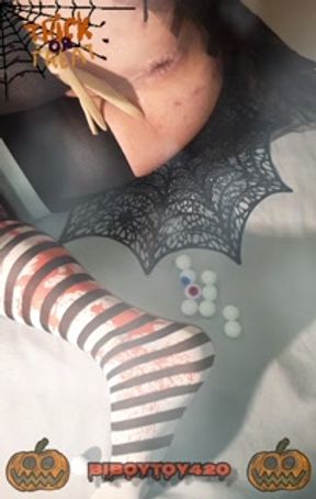 Huge anal insertion whit eye balls 👀 🎃HALLOWEEN SPECIAL🎃