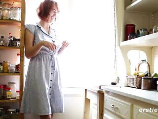 All Natural Redhead Molly Left us Speechless - Ersties