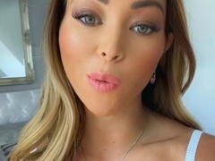 Big boobs milf masturbates with her dildo