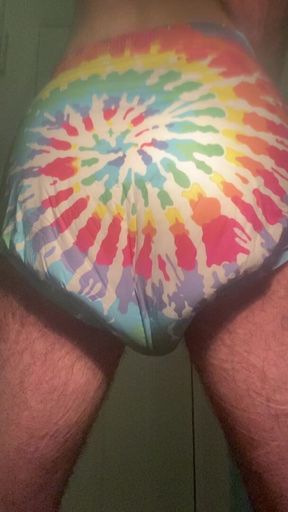 Piss in a fresh diaper