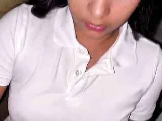 Cuñada es seducida y follada fuertemente al encontrarse sola en casa ! (Subtitulado)