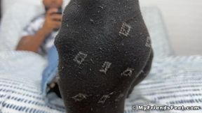 Handsome black hunk Dallas massages and shows his yummy feet