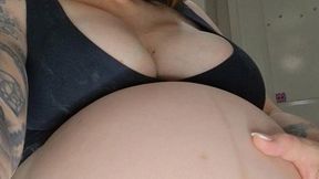 Beta cuck boy worships bbc loving pregnant goddess with another mans babbbby