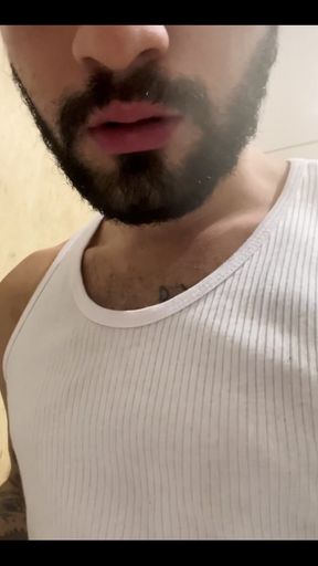 Open Your Mouth, Bitch