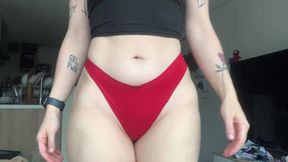 Amateur babe tries on sexy panties and shows off her big booty