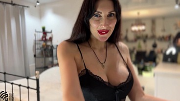 Hot Brunette First Date Suck and Fuck