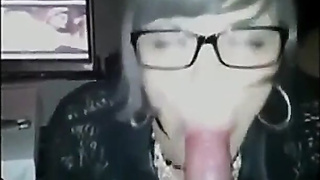 Crossdressing Assistant Gives Amateur Bj on Web cam