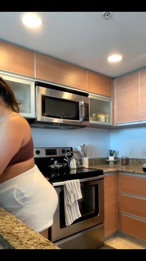 Live Stream with Dani Valentina