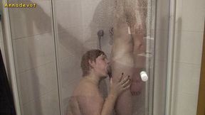 Deep throat blowjob in the shower