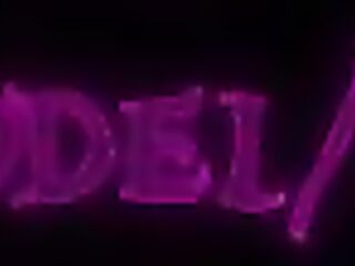 Me, your trans girlfriend provoquing u to come and bang me ;) - Flash POV