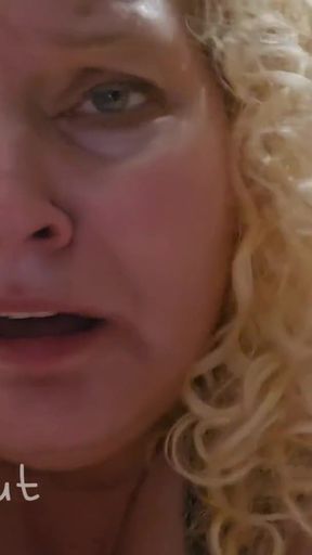 Store Dash - theblueyedslut Swallows Cocl and Gets Fucked   Clip 3