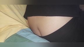 Big girl farts before starting the day