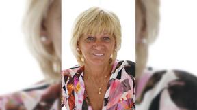 ”Horny older female loves it sensually - Diane Sheperd”