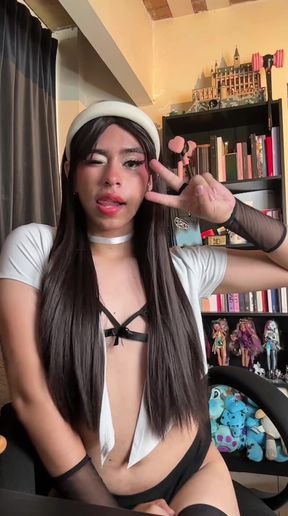 Danni fucks a toy vagina and gets all her milk out