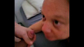 une bonne pipe apres la douche