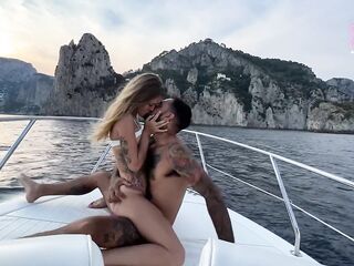 Italian skipper bangs american tourist on his boat