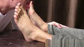 Sexy hunk Tino getting a hot foott massage and toes licked