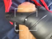 Branlette sur mon string au bureau