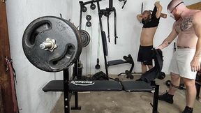 treino de hallowen monstros pelados