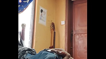 Guy just giving himself a good masturbation on his cock