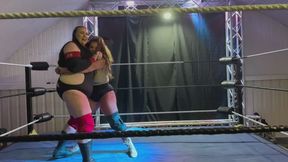 bbw vs giantess (Stinkfaces, scissors and handstands)