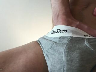 Guy gets tugjob and sex-toy up his booty