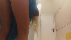 let it ...let it farts! elsa sing and farts for ya!