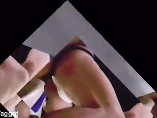 Hombre heterosexual en escena porno homosexual a un precio especial para promocionar su contenido erótico homosexual