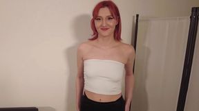 198-1 Babe fucks for creampie