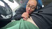 MOMO LEE Gives Head In Car