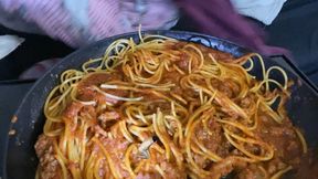 Giantess - Spaghettini Surprise: Giantess Adds a Teenie to Her Plate, shrinking, female domination, giantess special effects    4k