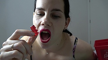 Giantess Stepmother Anna eats tiny bears