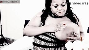 Big-titted ebony beauty Pink Kandi receives frisky with herself