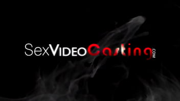 Hot blondie will turn you on!