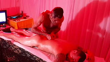 Pernambucano dotado22cm fez uma massagem tatrica