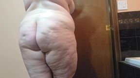 Still Flexible! BBW Does Ballet Moves