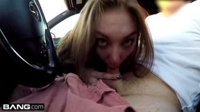 Jessie Wylde shows off her BJ skills in a public